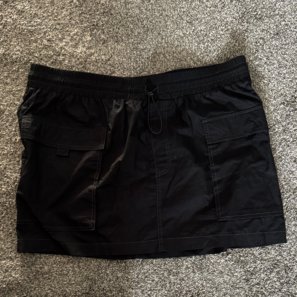 wild fable Black Mini Skirt with Front Pockets